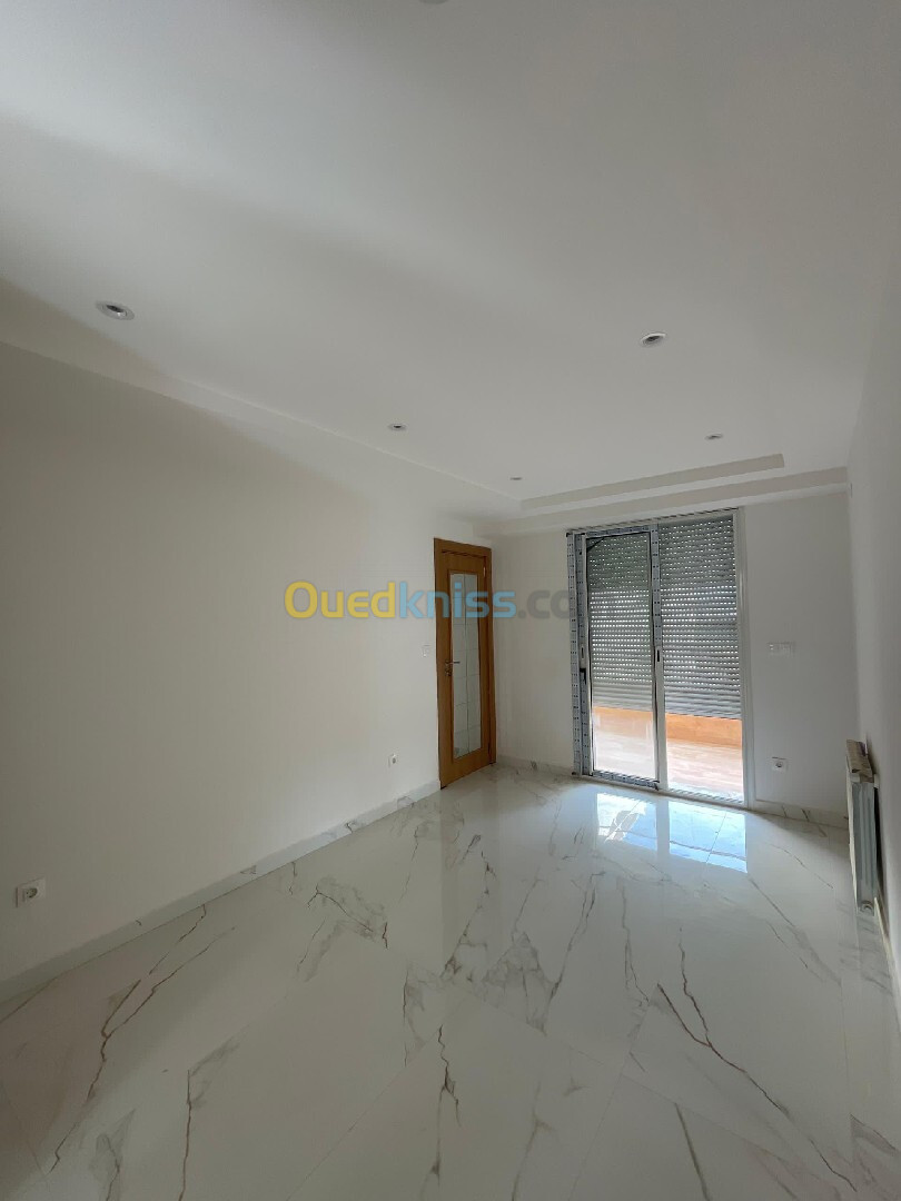 Vente Appartement F5 Alger El achour