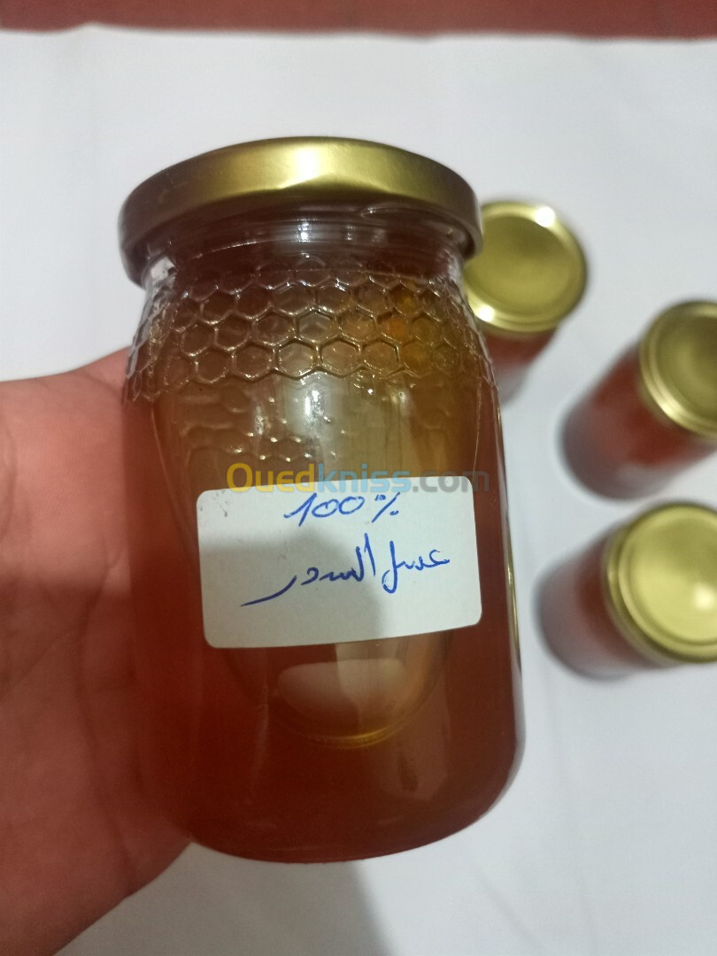 عسل السدرة حرة و مضمونة خاوتي