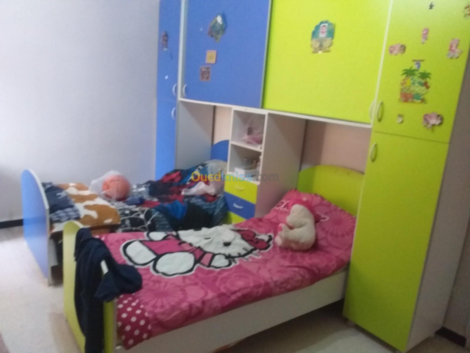 Chambre à coucher enfants 