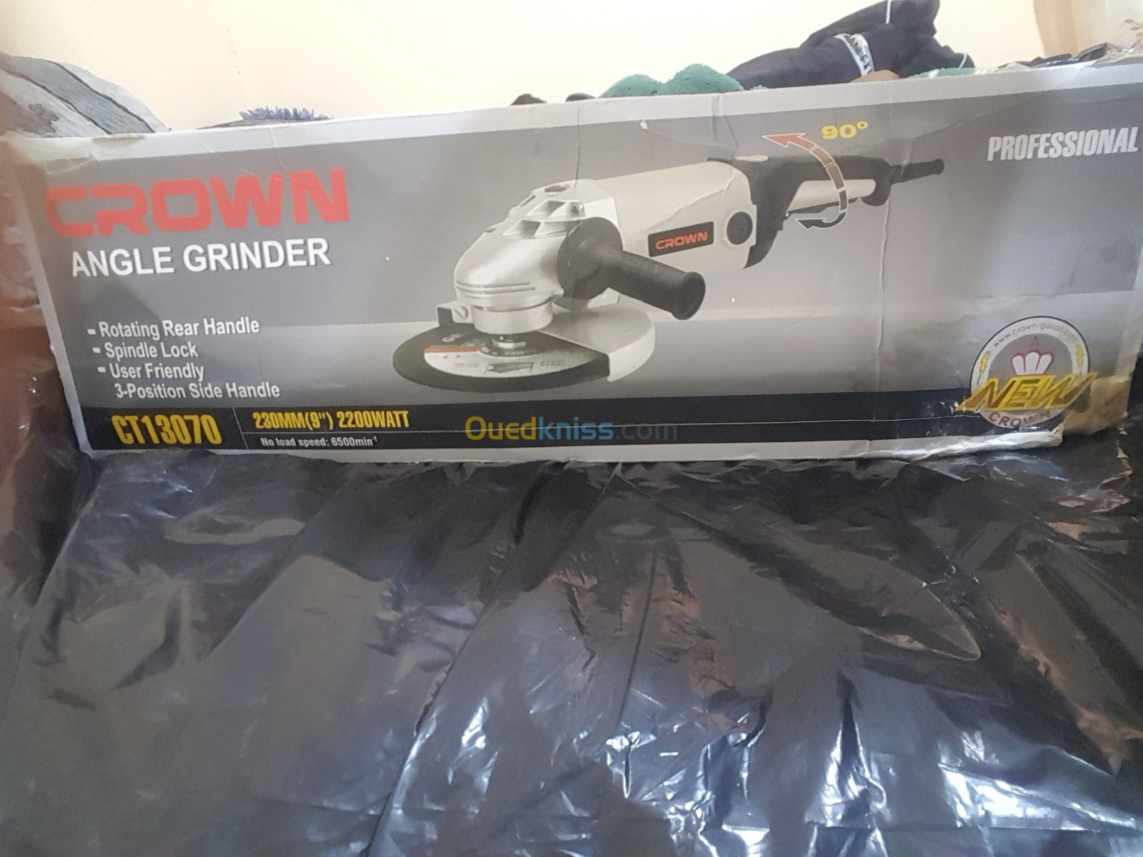 Crown ct 13070 230mm(9") 2200 watt