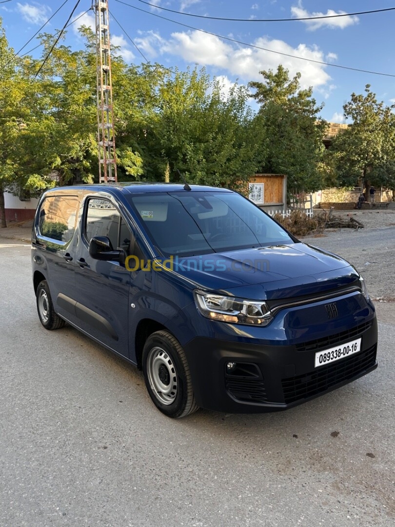 Fiat Doblo 2024 Italien