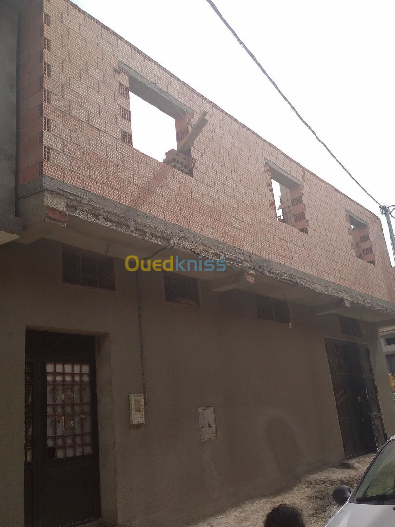 Vente Niveau De Villa F2 Tlemcen Mansourah