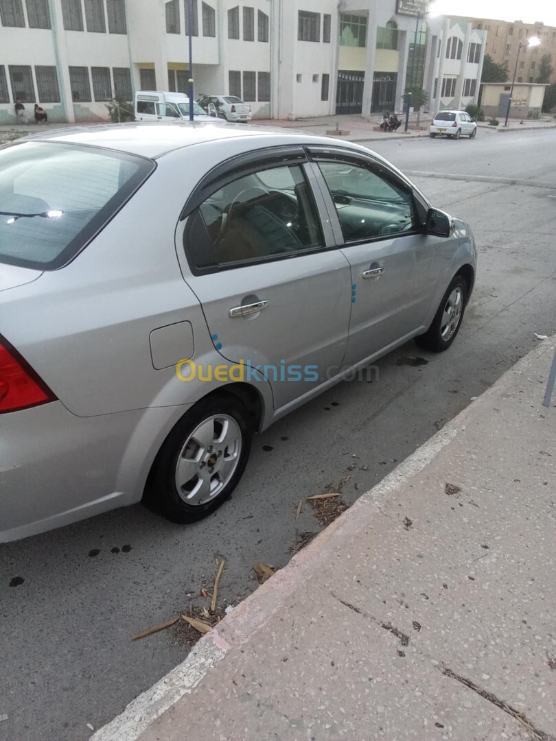 Chevrolet Aveo 5 portes 2010 Aveo 5 portes