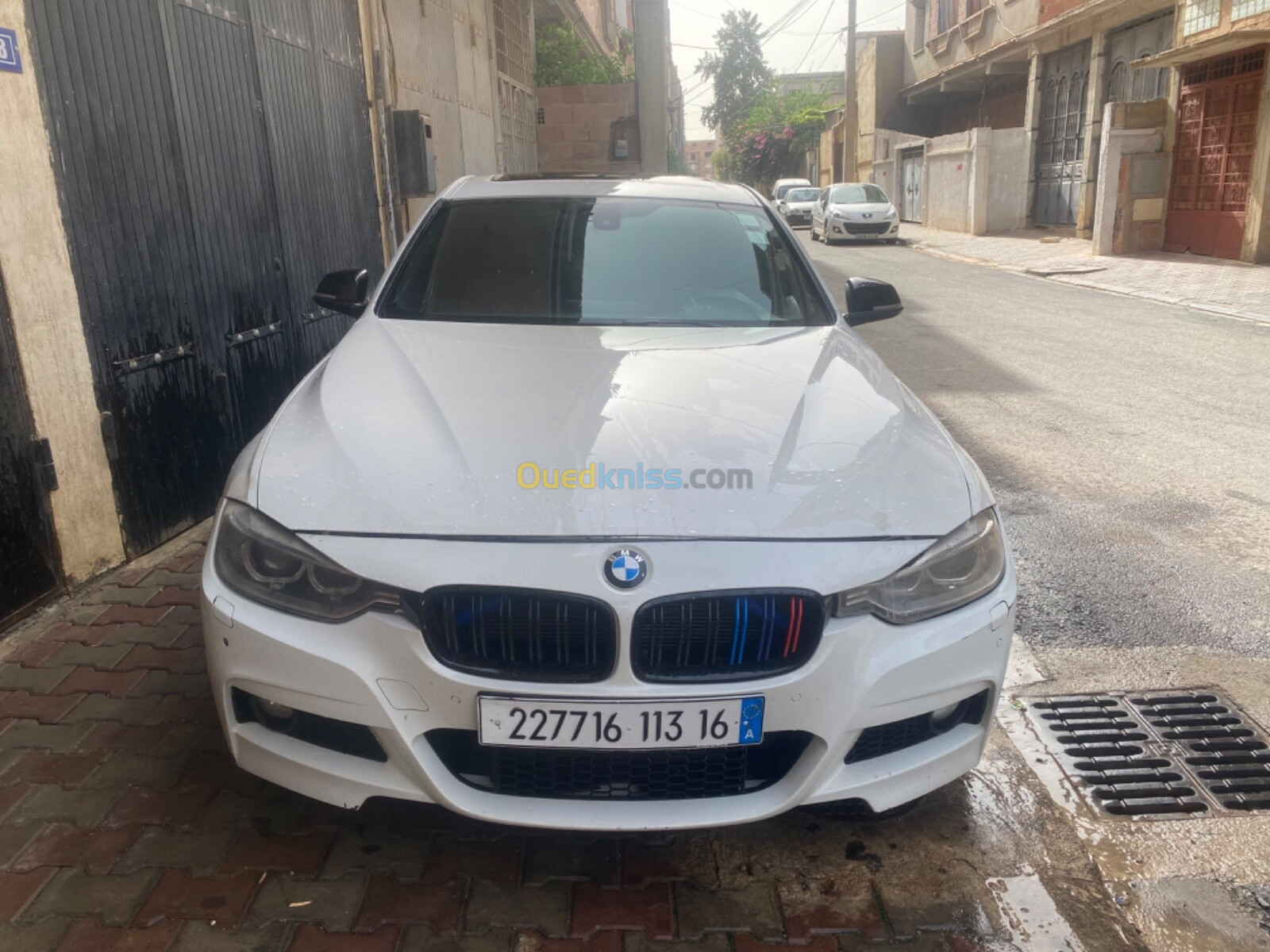 BMW F30 2013 Pack m