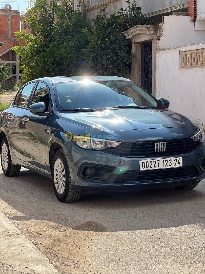 Fiat Tipo Sedan 2023 city