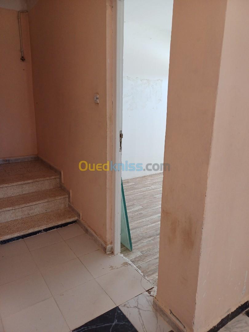 Vente Appartement F6 Relizane Mazouna