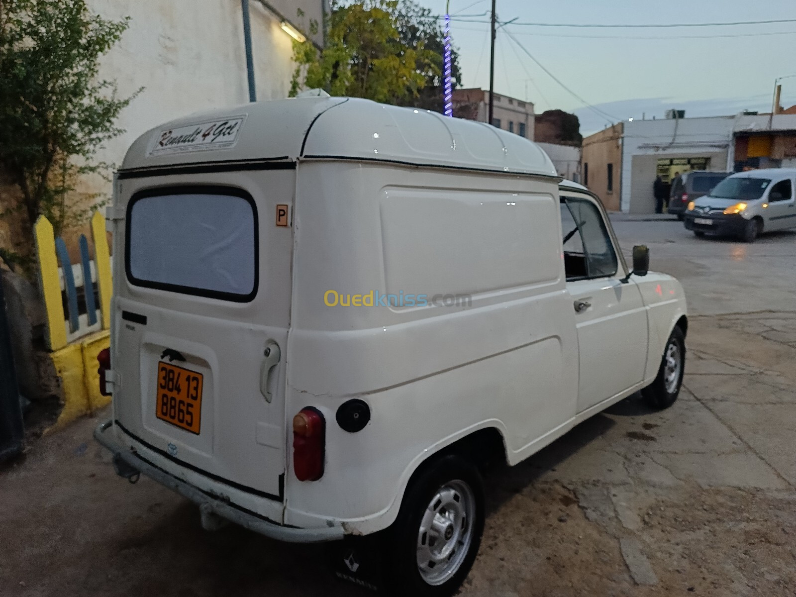 Renault 4 1984 F4 GTL