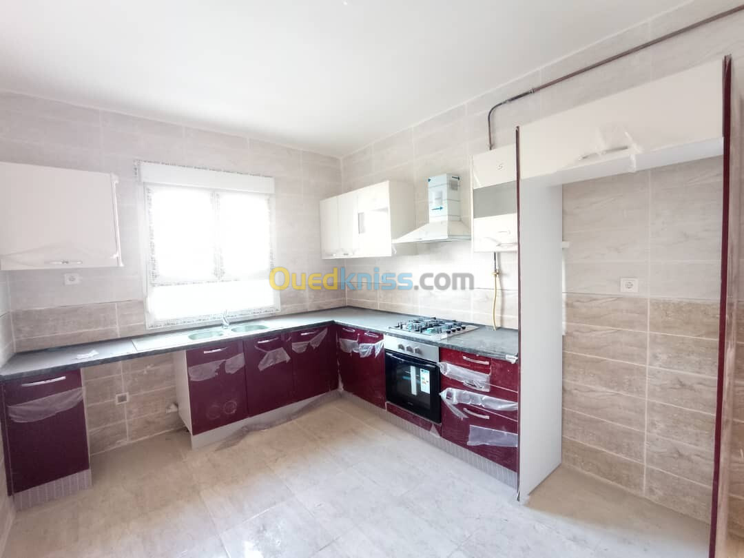 Location Appartement F4 Alger Mahelma