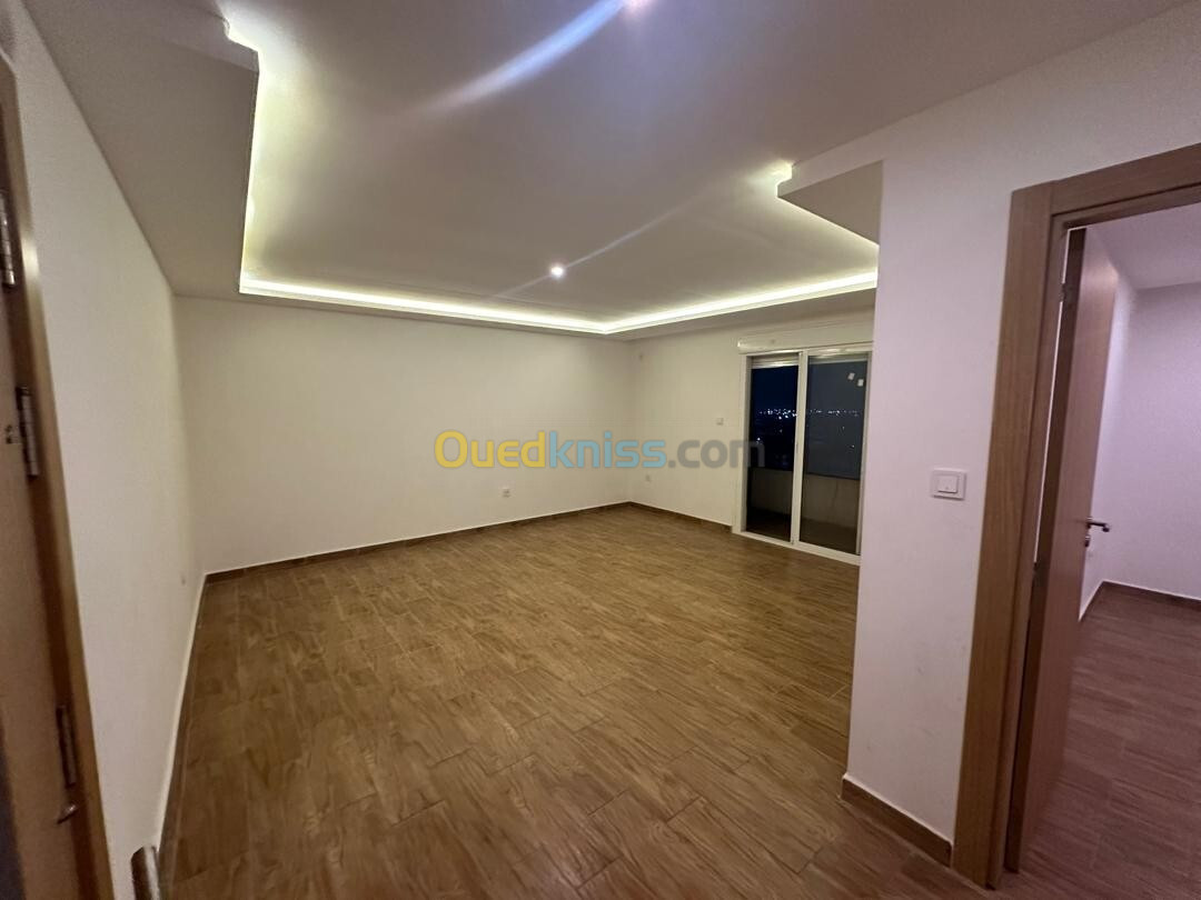 Vente Appartement F4 Oran Bir el djir