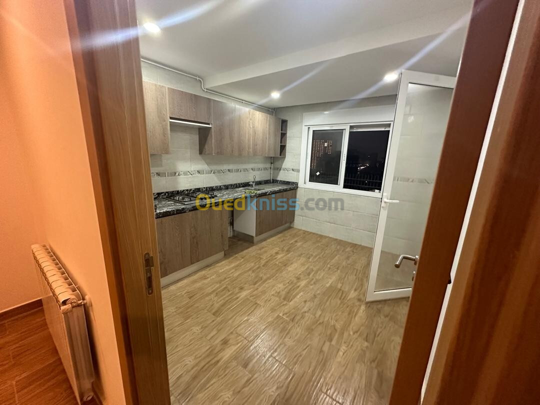 Vente Appartement F4 Oran Bir el djir