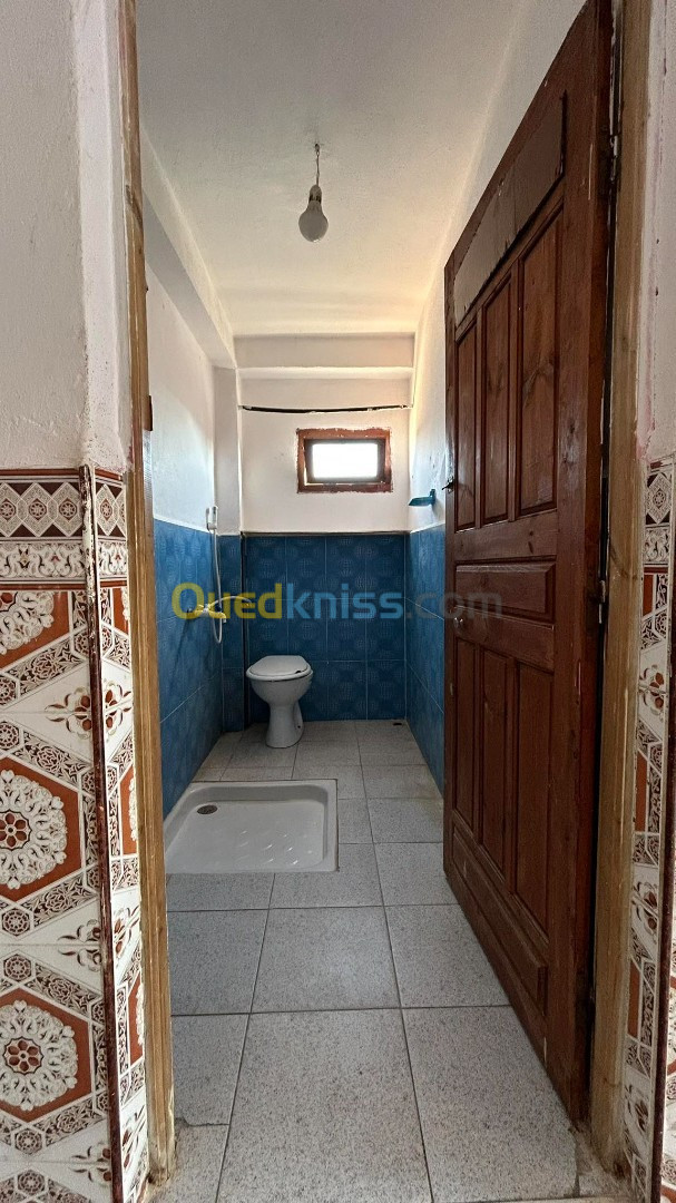 Location Appartement F2 Alger Les eucalyptus