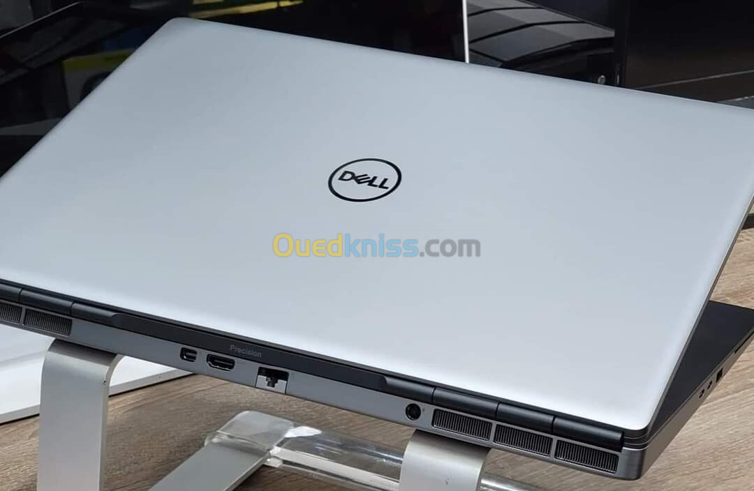 DELL PRECISION 7760 INTEL CORE 19 11950H 64GO 1TB SSD RTX A5000 16GO SATSION DE TRAVAIL 