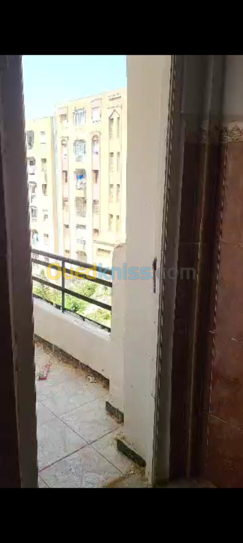 Location Appartement F3 Alger Draria