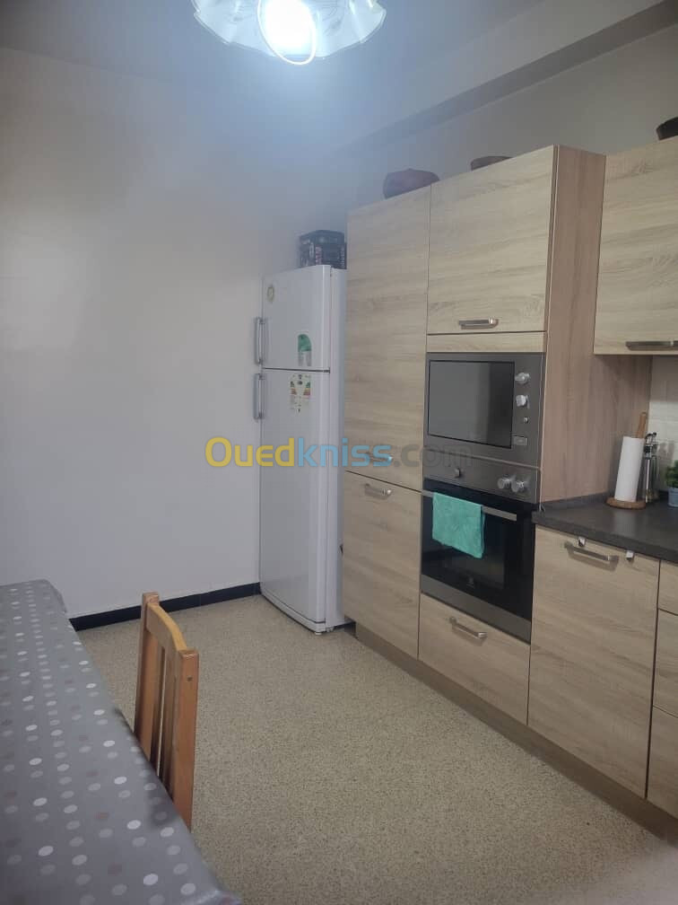 Echange Appartement F3 Blida Bouinan