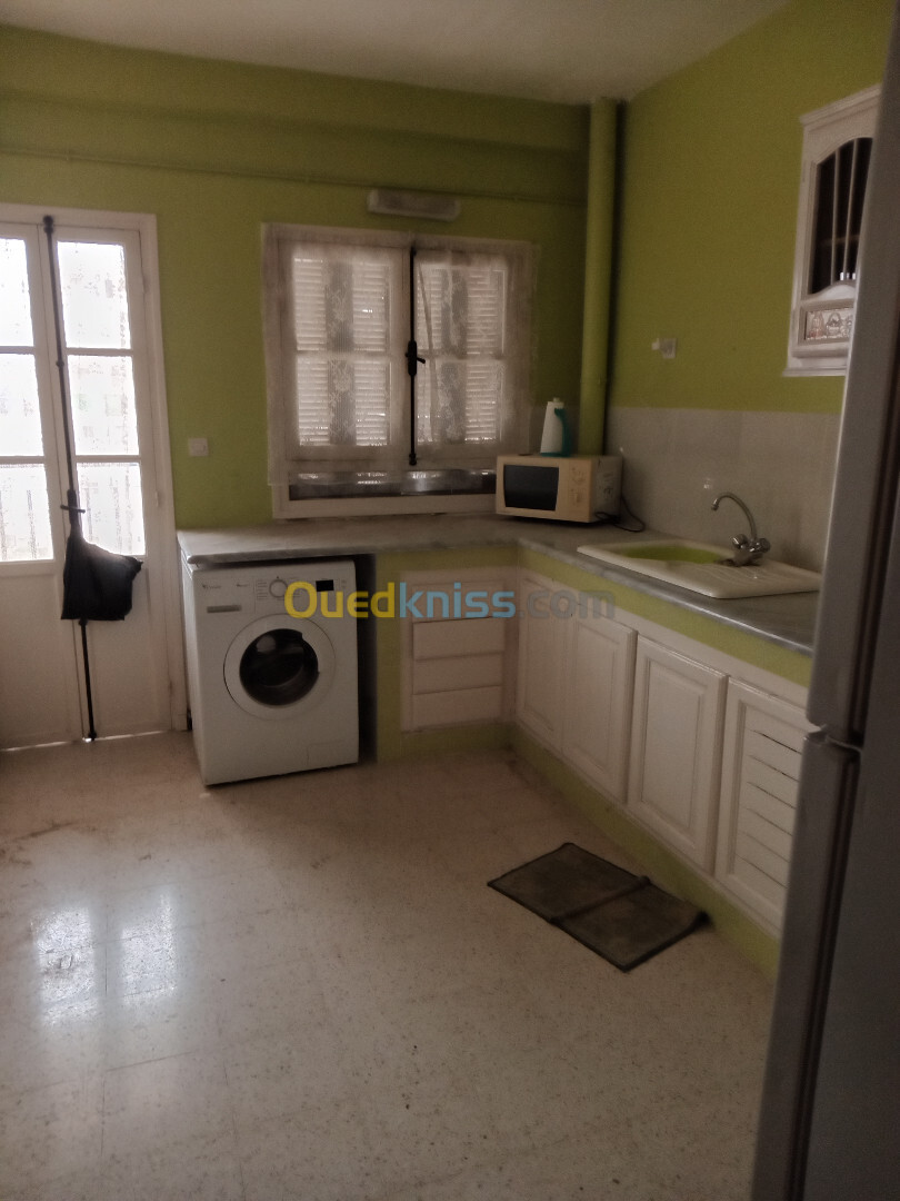 Location Appartement F4 Alger Douera