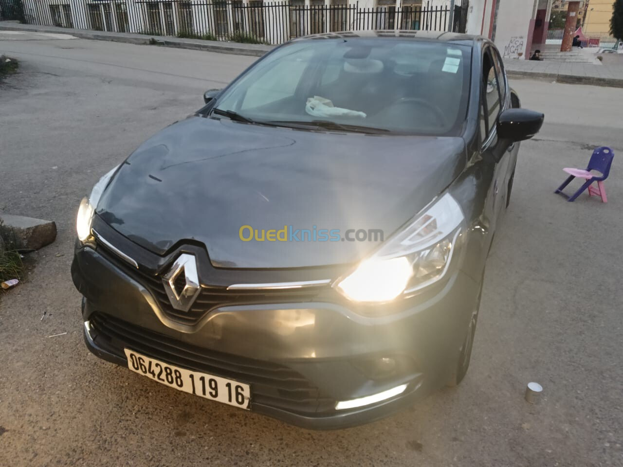 Renault Clio 4 2019 Limited 2