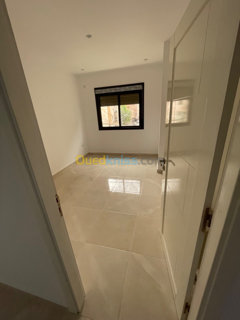 Vente Appartement F4 Oran Bir el djir