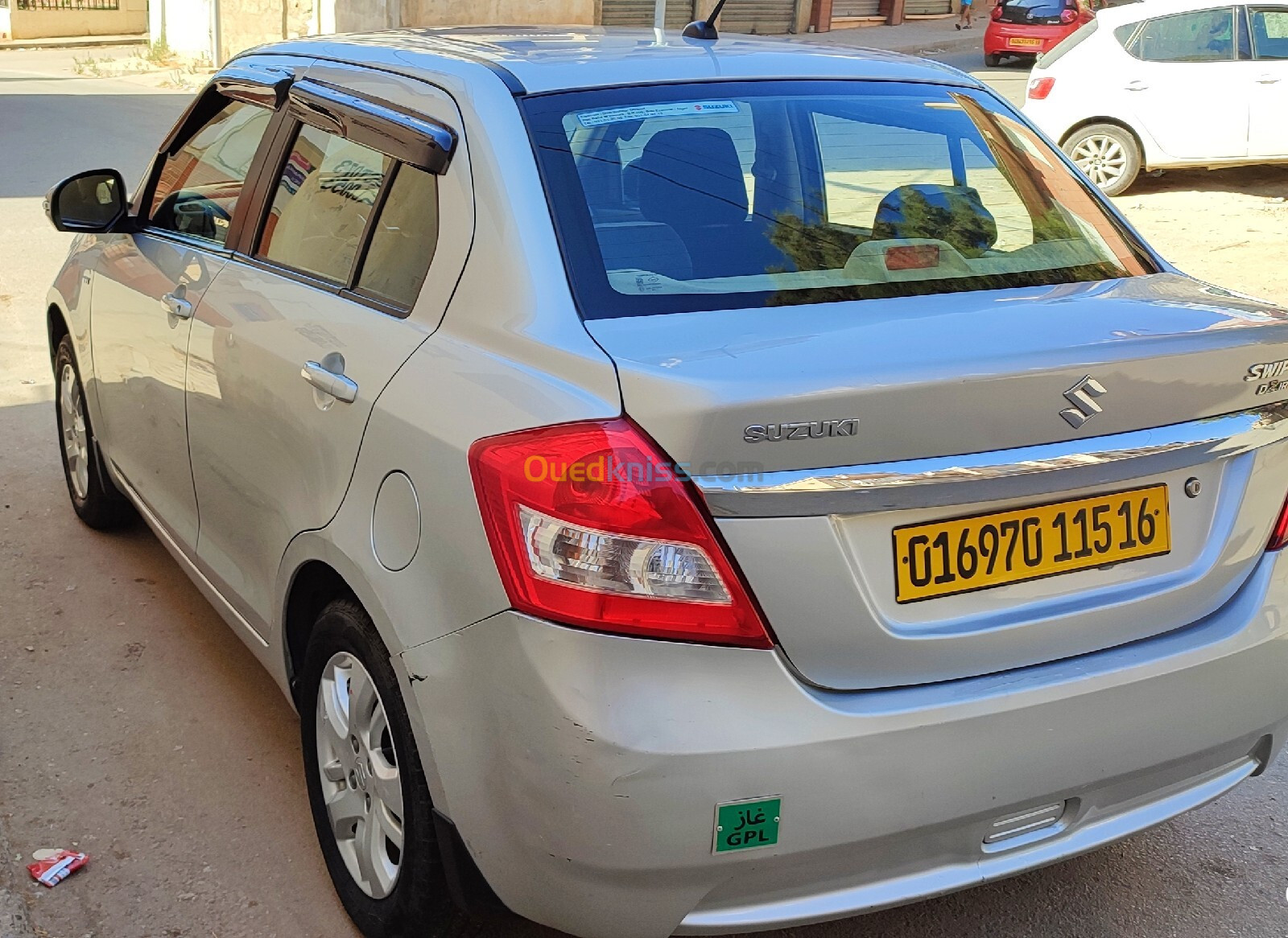 Suzuki Swift 2015 Dzire