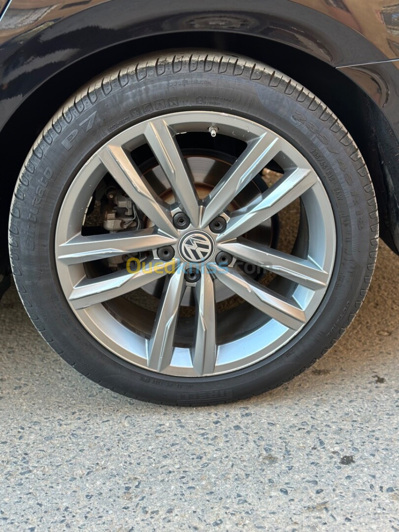 Volkswagen Passat 2019 Carat