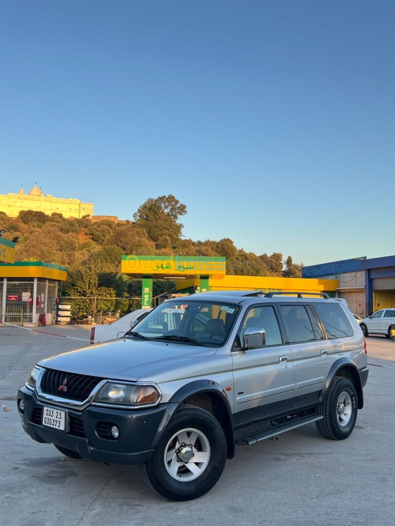 Mitsubishi Pajero 2003 