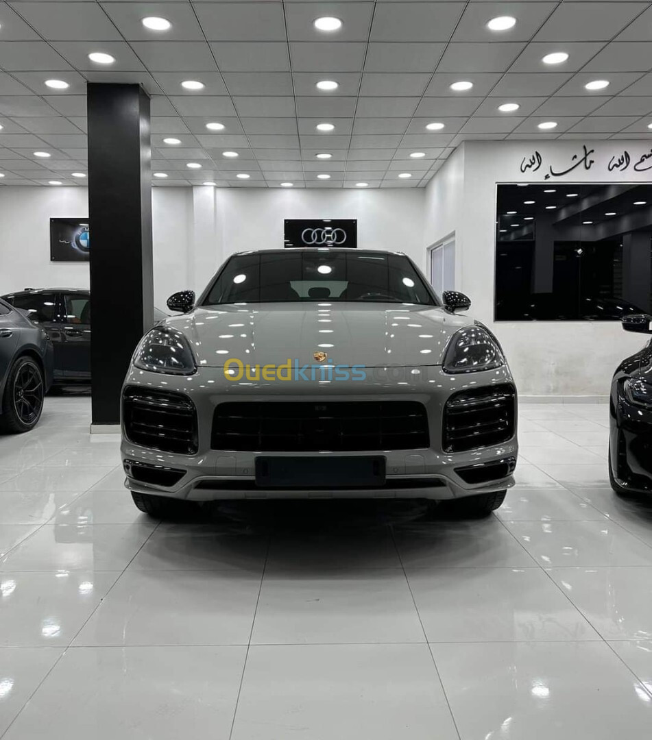 Porsche Cayenne 2022 KIT GTS