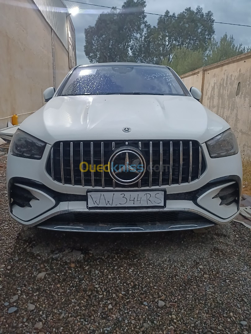 Mercedes GLE 300 2023 