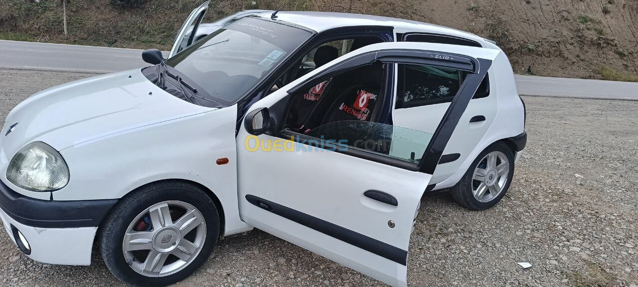 Renault Clio 2 2000 Extreme