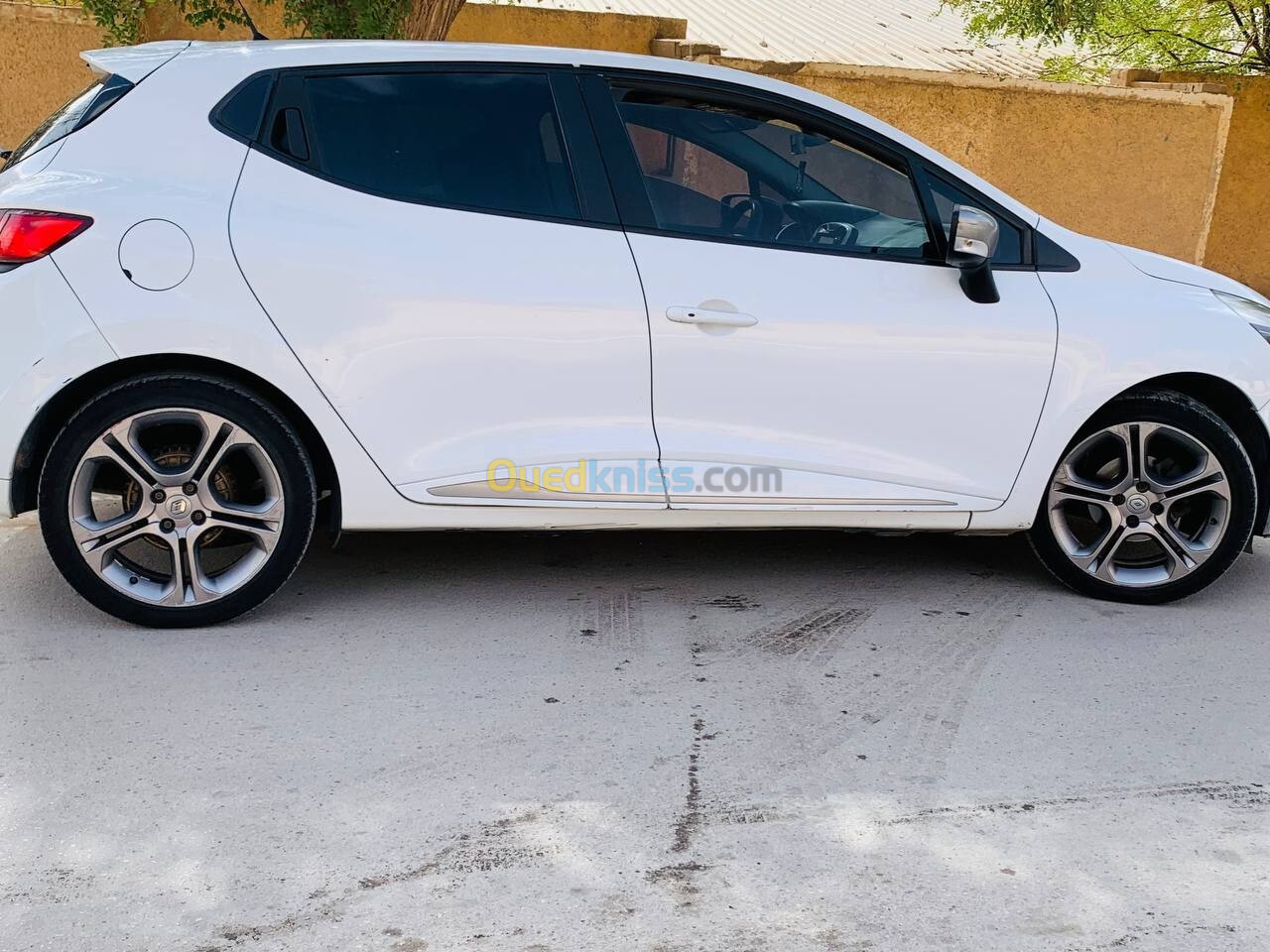 Renault Clio 4 2016 GT Line +