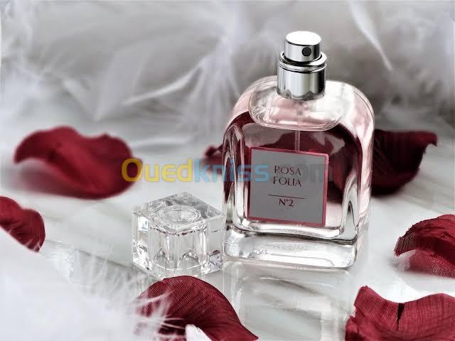  Parfum Rosa folia 