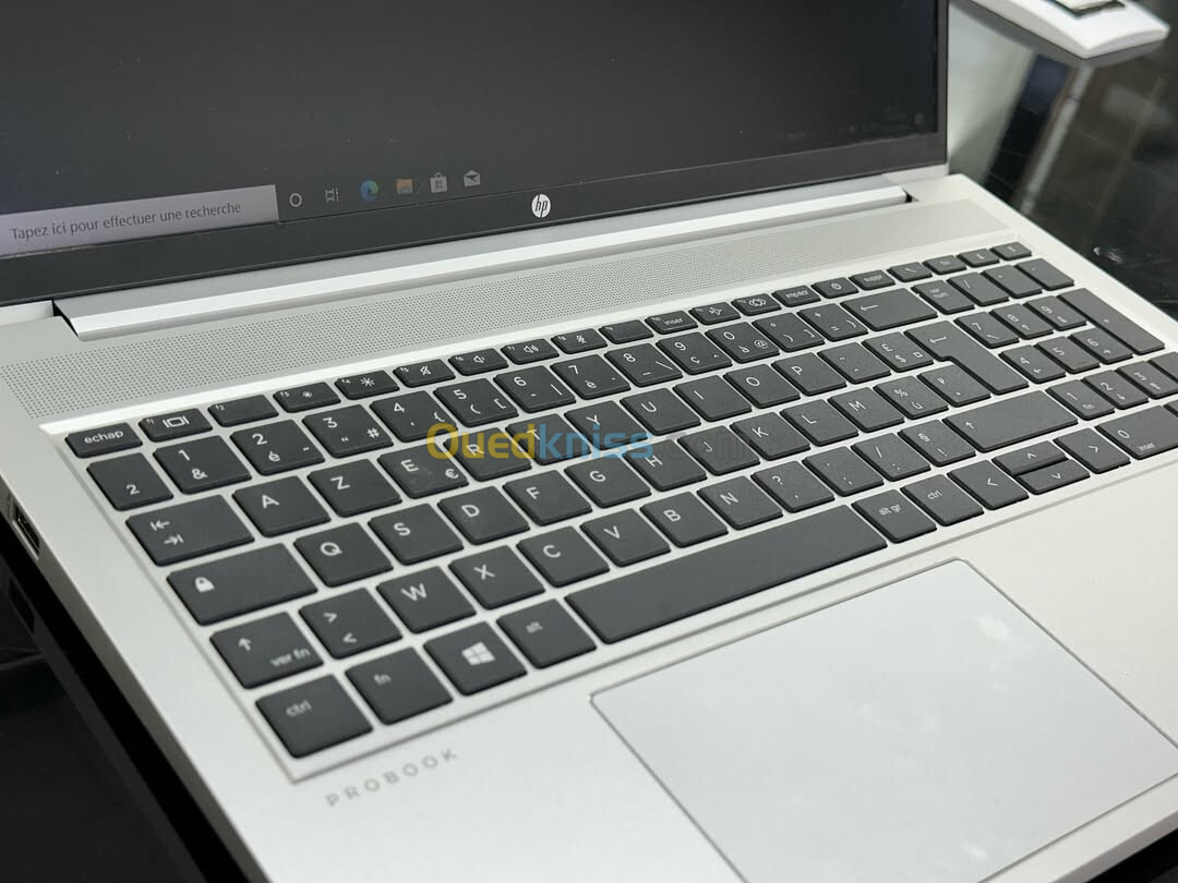 HP PROBOOK 450 g8 INTEL i5-1135g7 8GB 256GB SSD