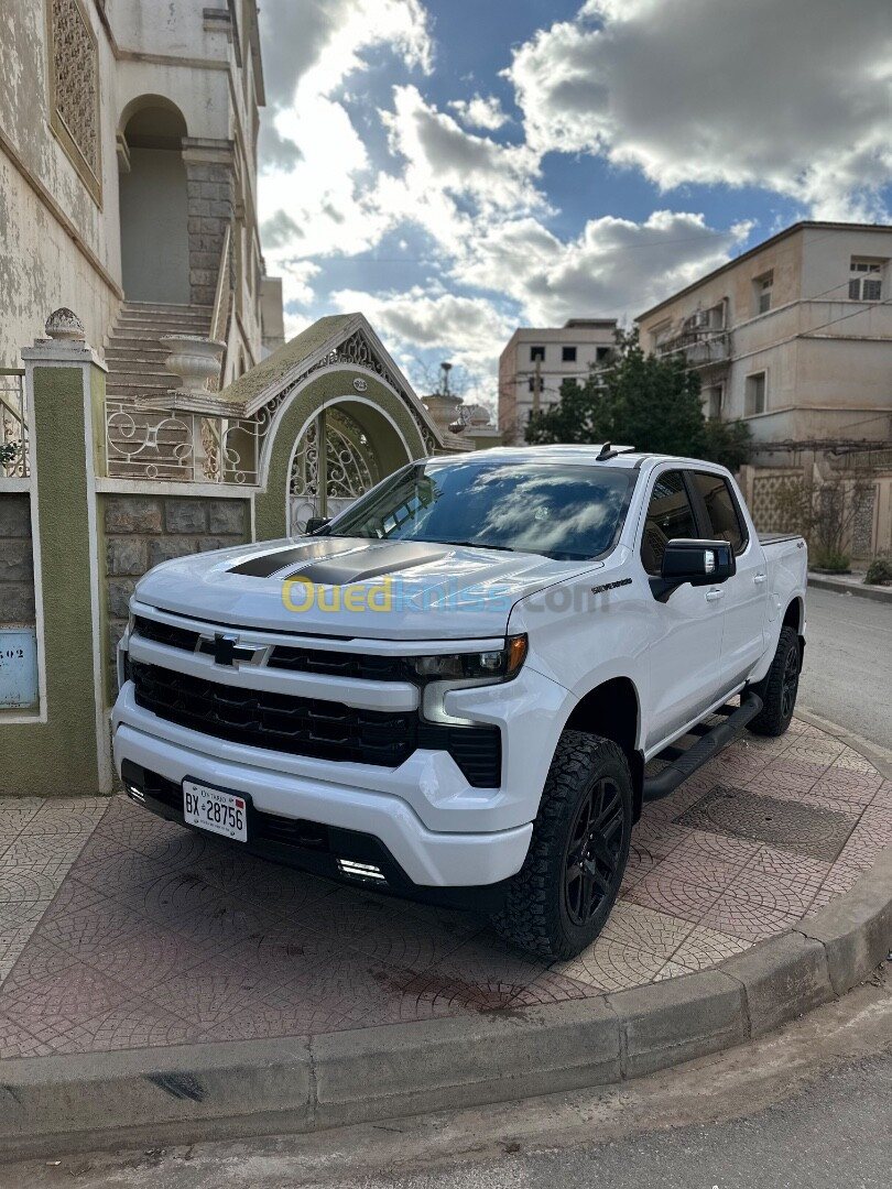 Chevrolet SILVERADO 2023 RST