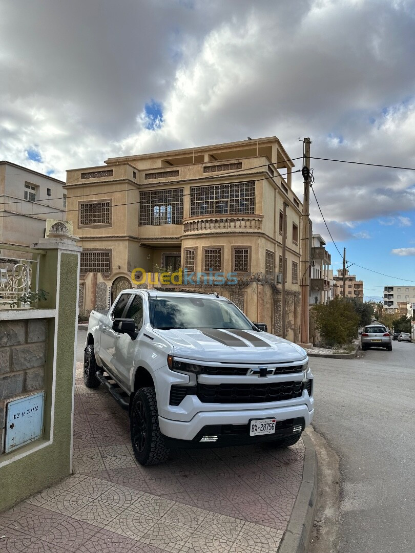 Chevrolet SILVERADO 2023 RST