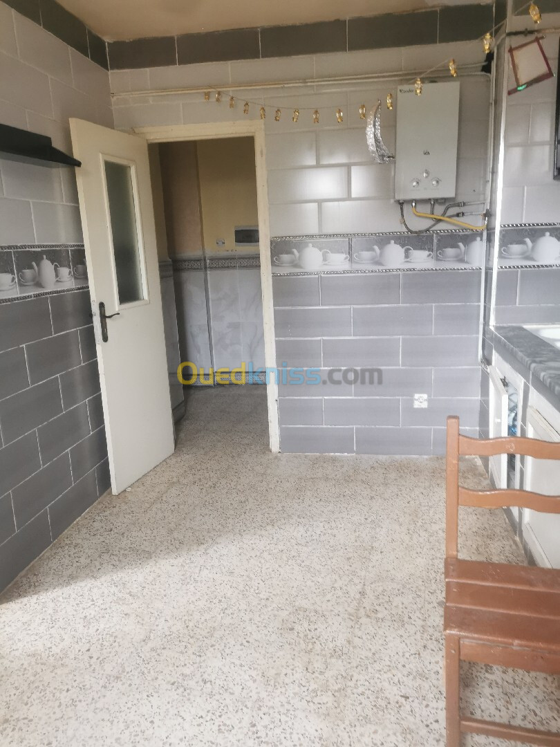 Location Appartement F3 Alger Ain benian