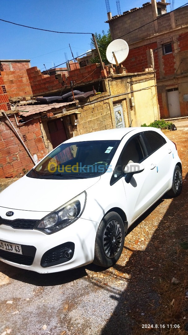 Kia Rio 5 portes 2013 