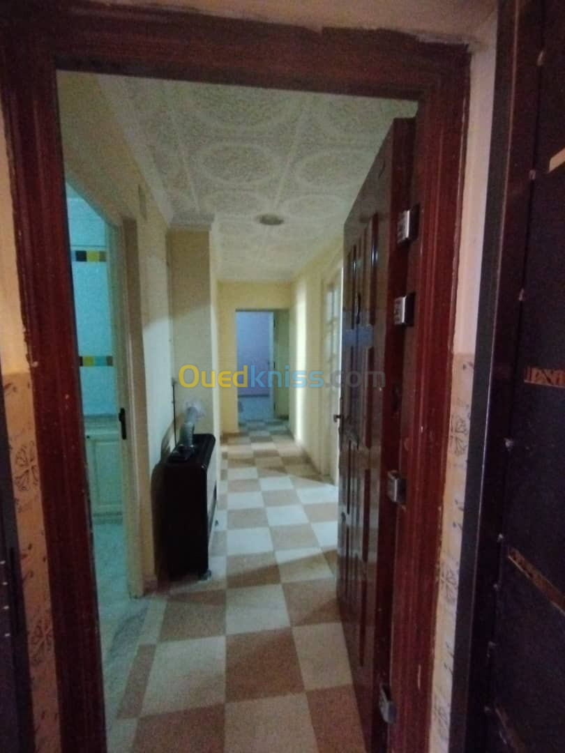 Vente Appartement F3 Alger Bordj el kiffan