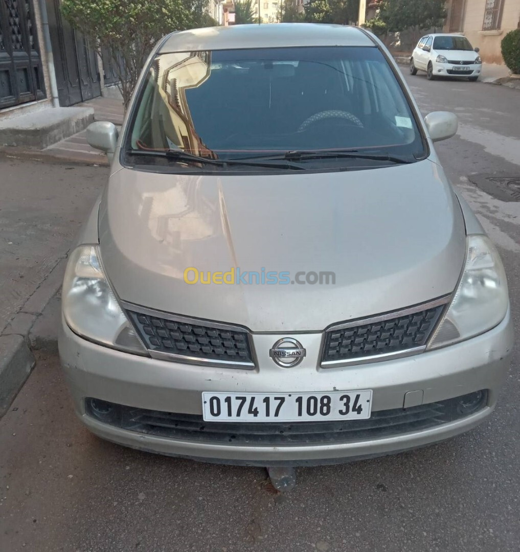 Nissan Tiida 5 portes 2008 Tiida 5 portes