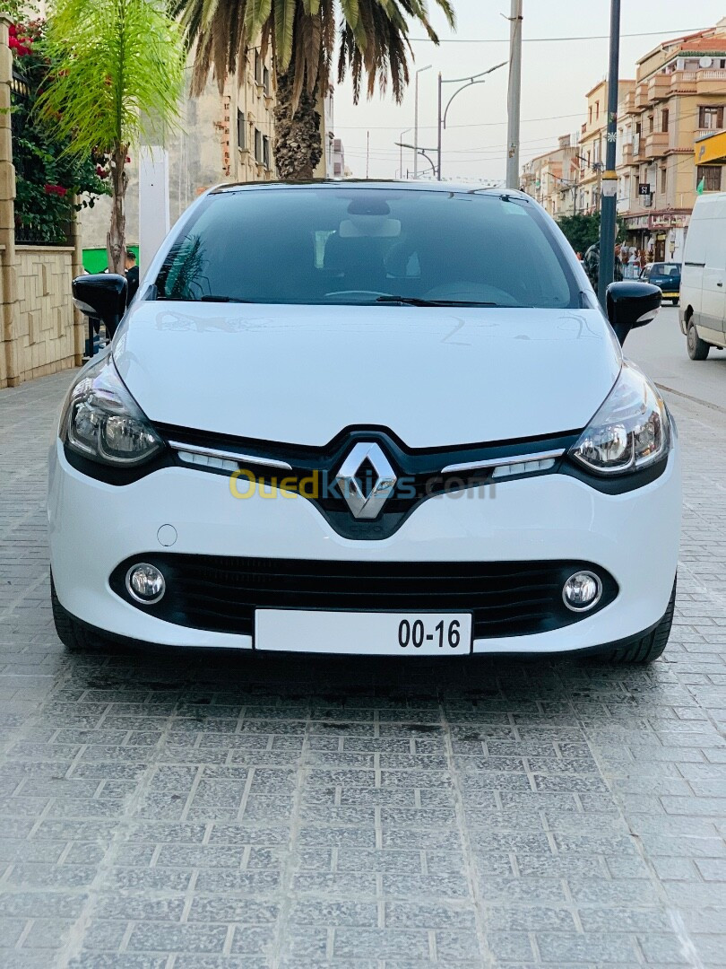 Renault Clio 4 2014 Seventeen