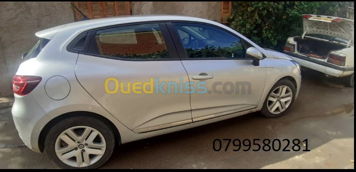 Renault Clio 4 2021 business