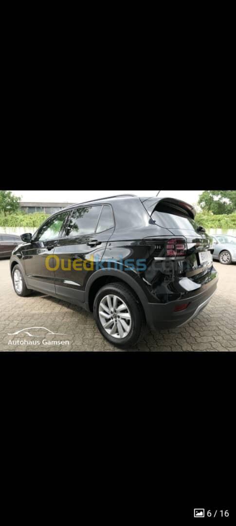 Volkswagen T-cross 2022 life