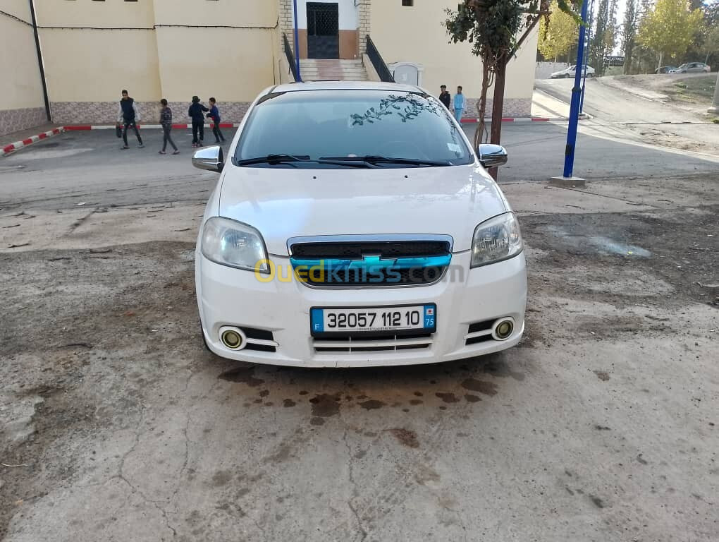 Chevrolet Aveo 4 portes 2012 LT +