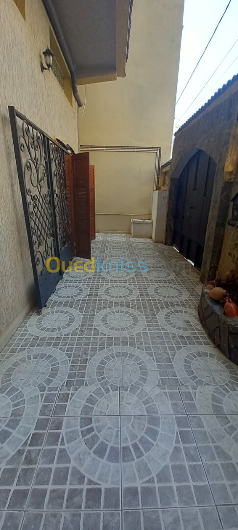 Location Niveau De Villa F3 Alger Dely brahim