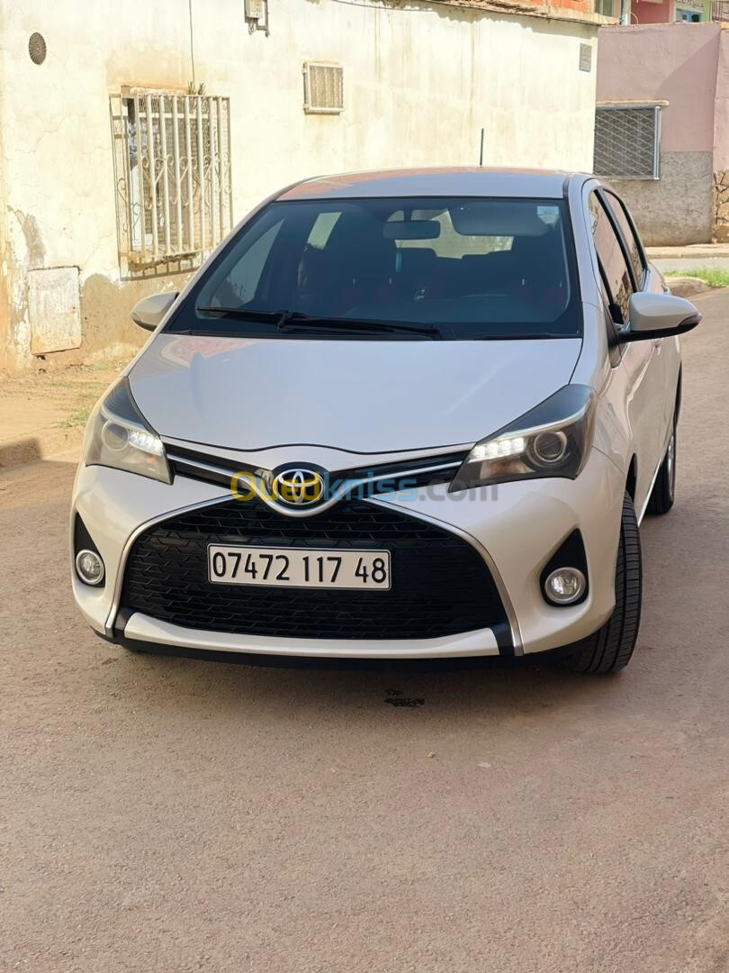 Toyota Yaris 2017 Red Edition