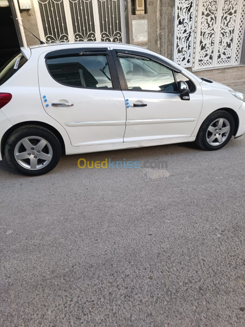 Peugeot 207 2012 207