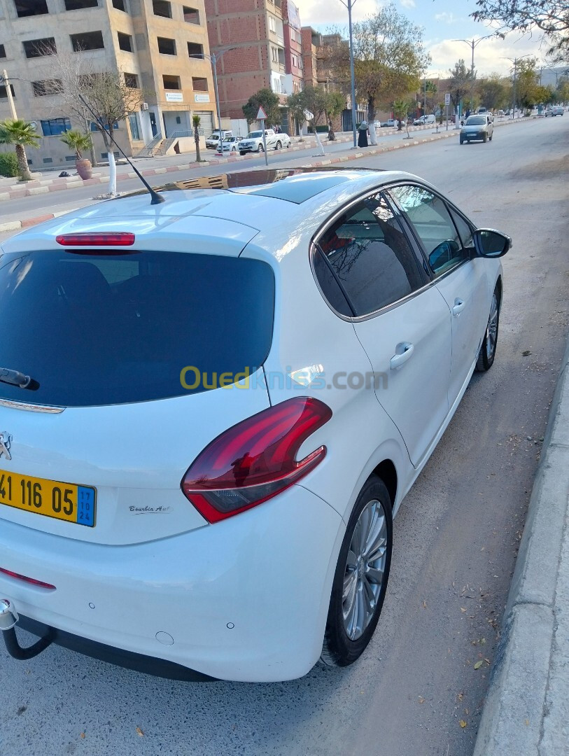 Peugeot 208 2016 Allure Facelift