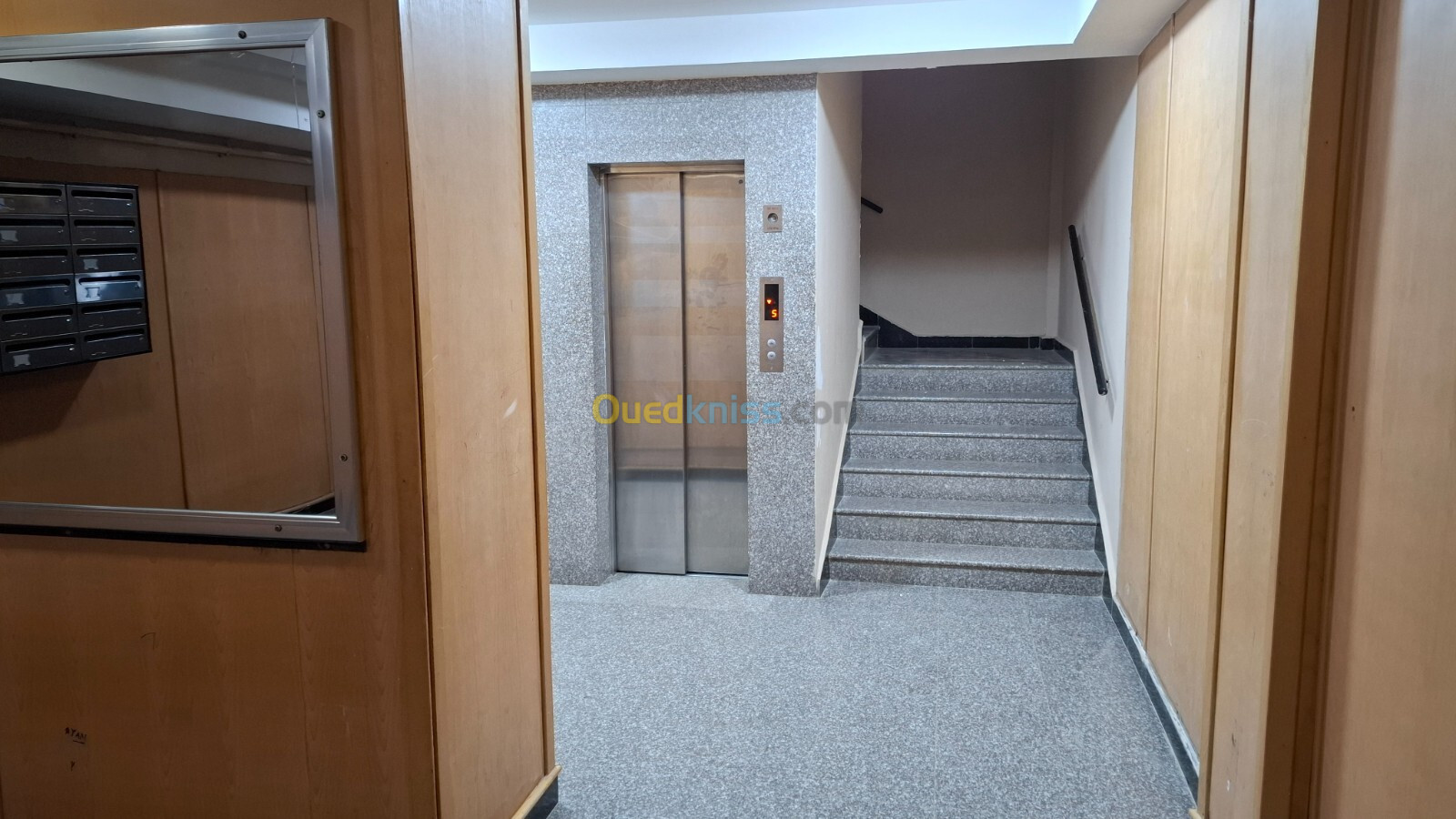 Vente Appartement F4 Alger Cheraga