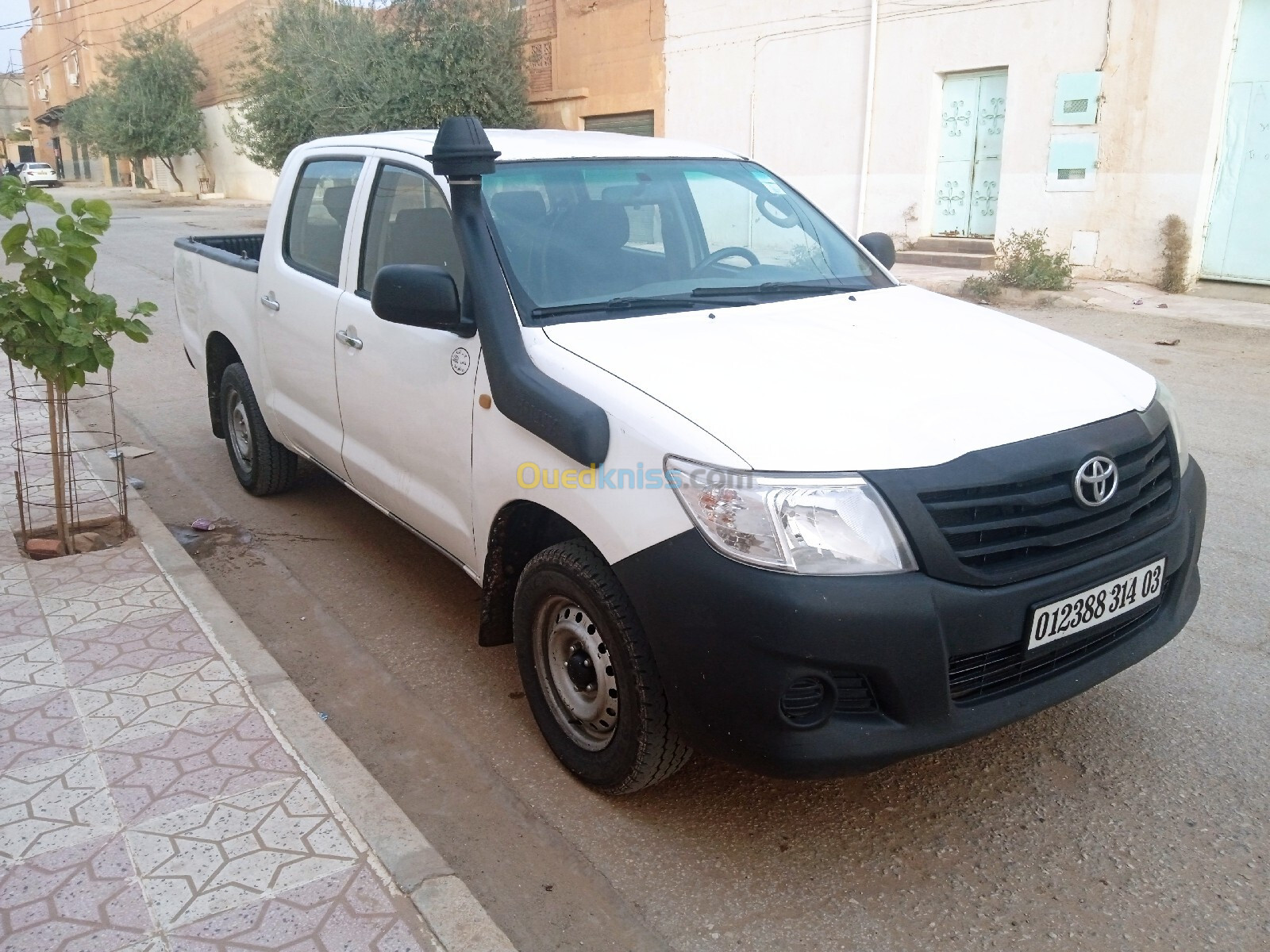 Toyota Hilux 2014 LEGEND DC 4x2