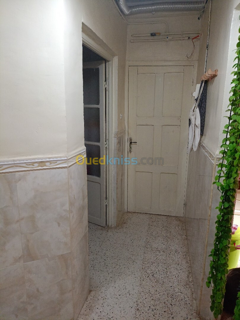 Vente Appartement F2 Oran Hassi bounif