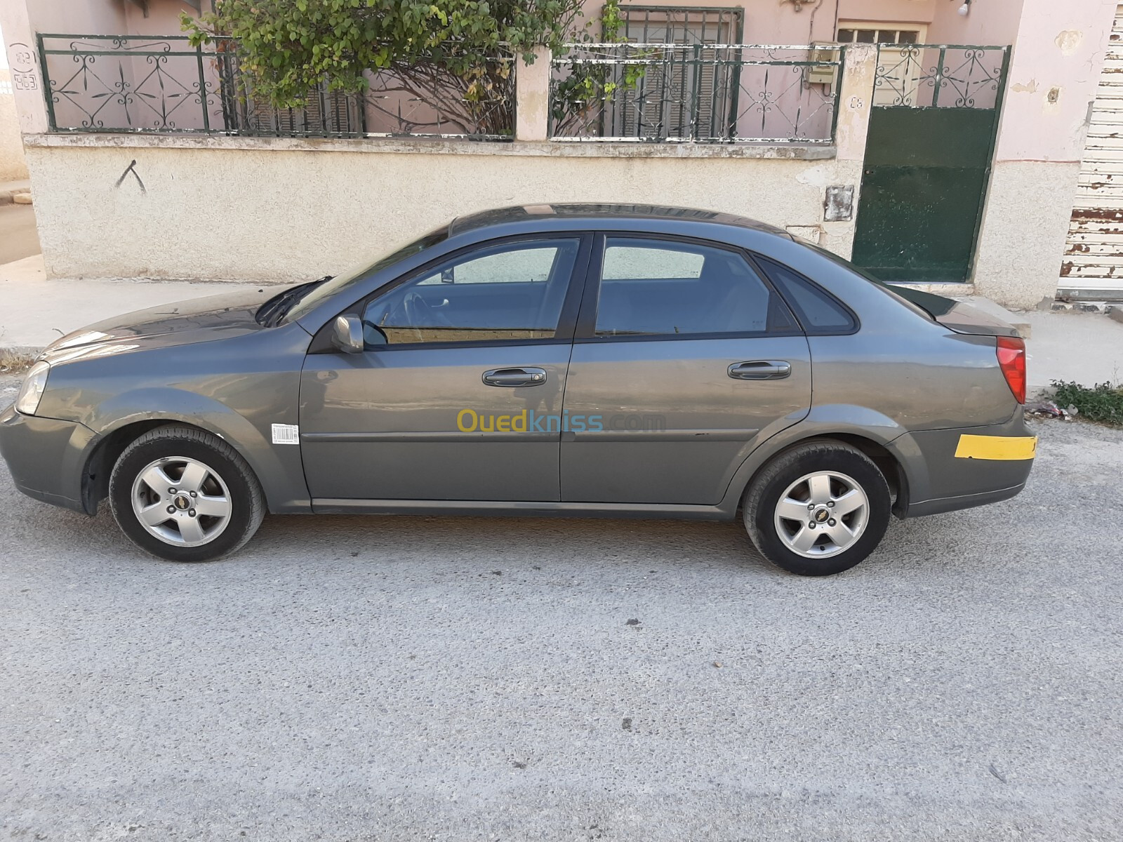 Chevrolet Optra 4 portes 2012 Optra 4 portes