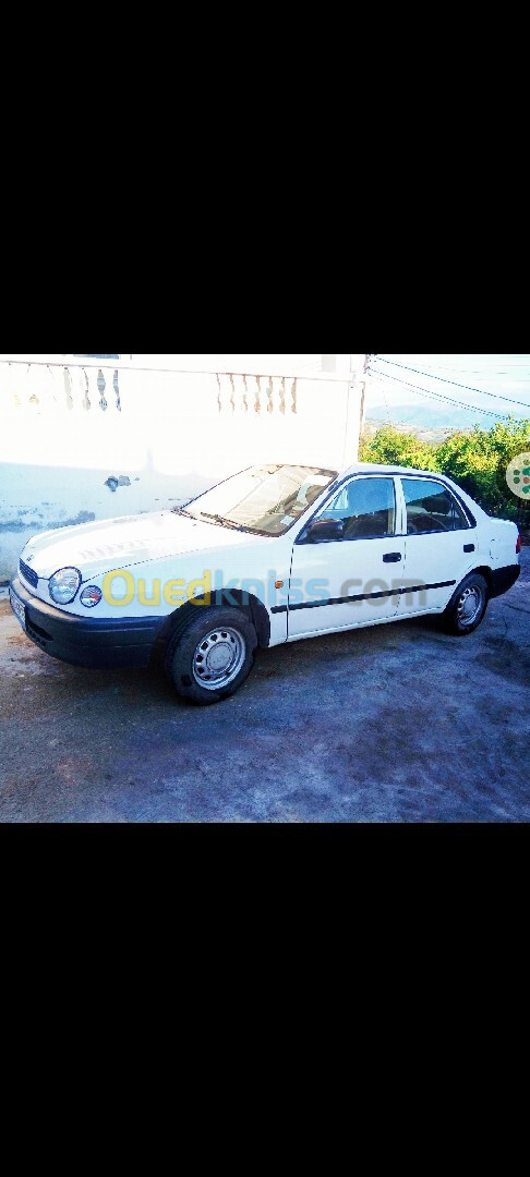 Toyota Corolla 1999 