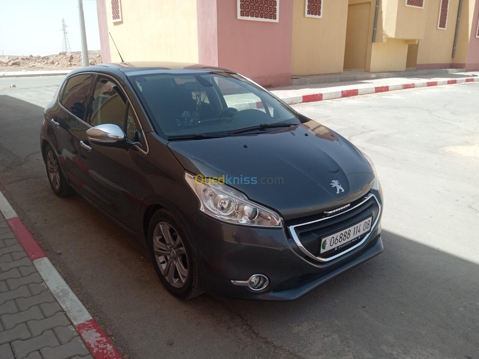 Peugeot 208 2014 